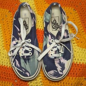 Kids vans youth size 11 low top classic canvas shoes tropical floral pattern